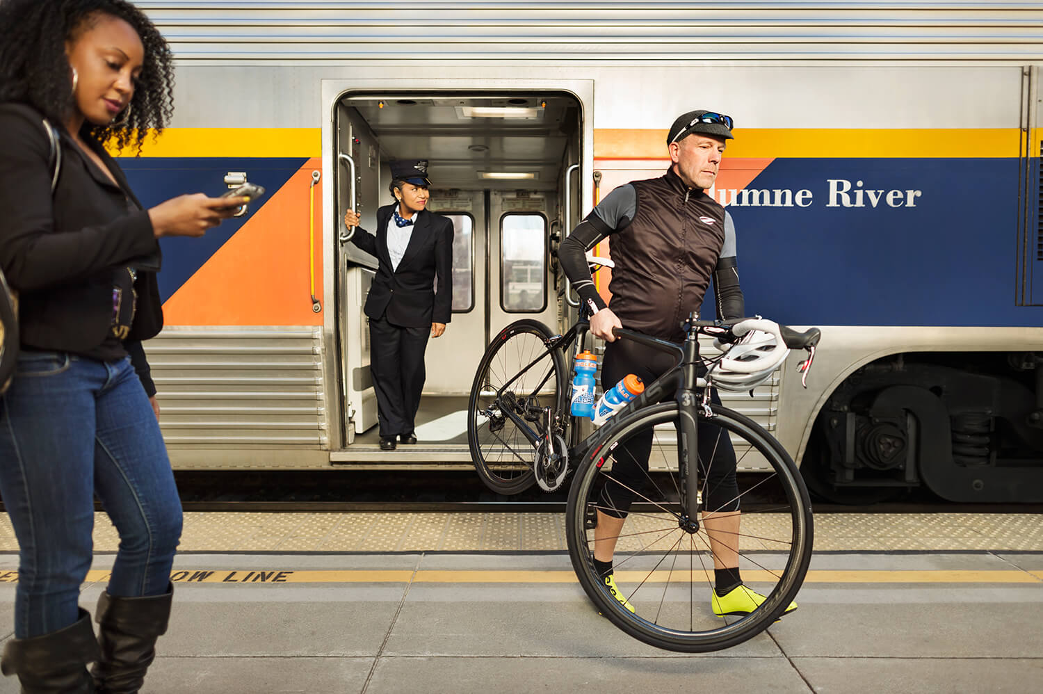 A bicycle by the train